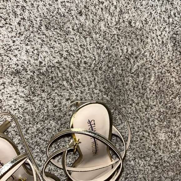 Stuart Weitzman Gold 8.5 Tie Up Heeled Sandals - Picture 5 of 6